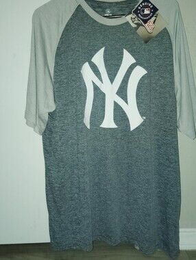 Stitches Gray & Light Gray Yankees Raglan Tee